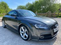 AUDI TT